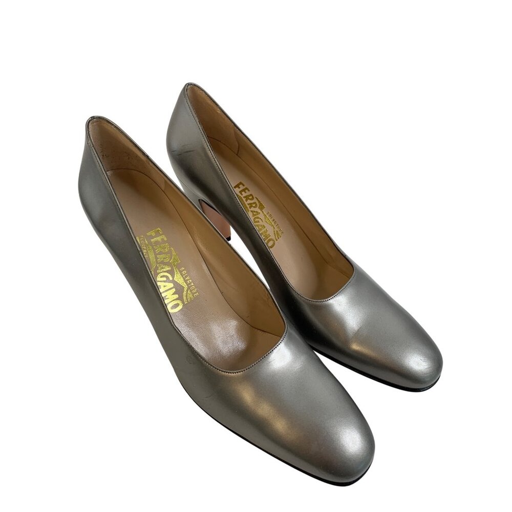 Salvatore Ferragamo Selezione Leather Pumps Size 10 Aa Italy Euc Metalic View 3